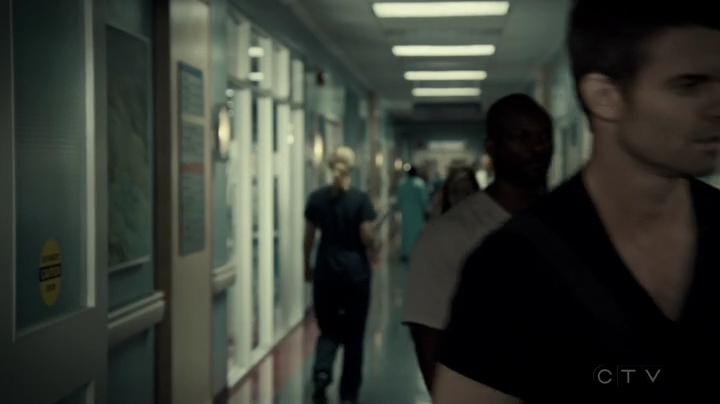 VampireDiariesWorld-dot-org_SavingHope3x06-2221.jpg