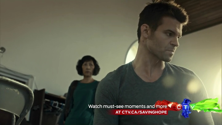 VampireDiariesWorld_dot_nl-SavingHope3x08-848.jpg