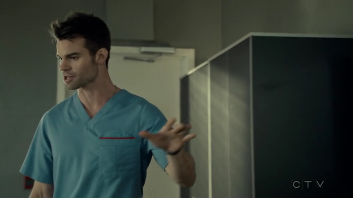 VampireDiariesWorld_dot_nl-SavingHope3x09-064.jpg