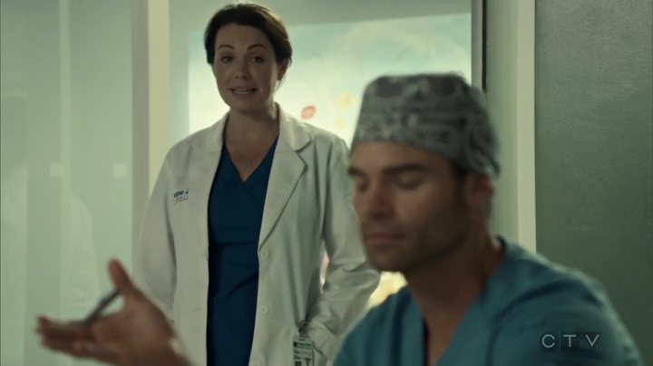 VampireDiariesWorld_dot_nl-SavingHope3x09-1015.jpg