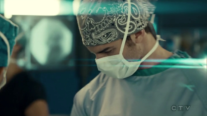 VampireDiariesWorld_dot_nl-SavingHope3x09-1206.jpg