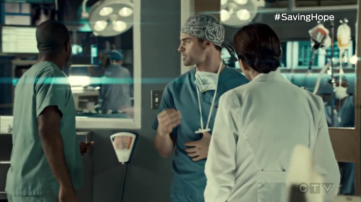 VampireDiariesWorld_dot_nl-SavingHope3x09-1333.jpg