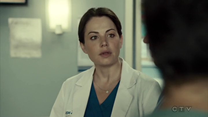 VampireDiariesWorld_dot_nl-SavingHope3x09-1390.jpg