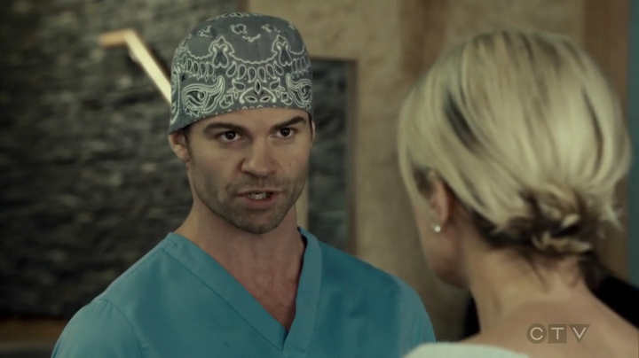 VampireDiariesWorld_dot_nl-SavingHope3x09-1394.jpg