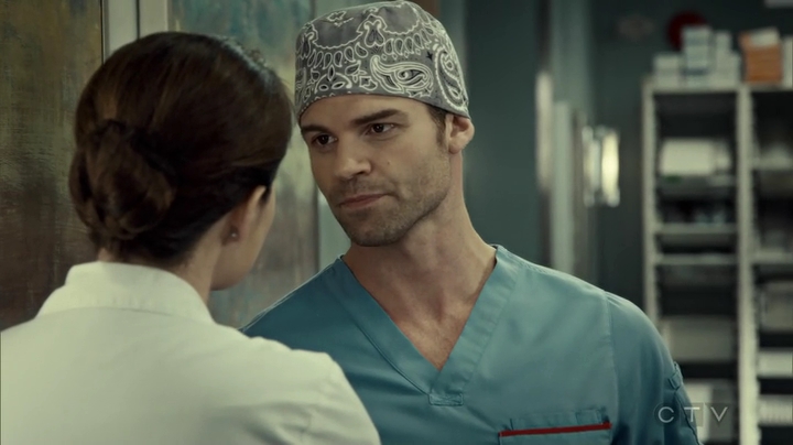 VampireDiariesWorld_dot_nl-SavingHope3x09-1483.jpg