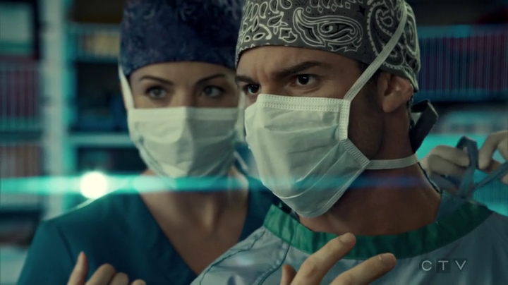 VampireDiariesWorld_dot_nl-SavingHope3x09-1547.jpg