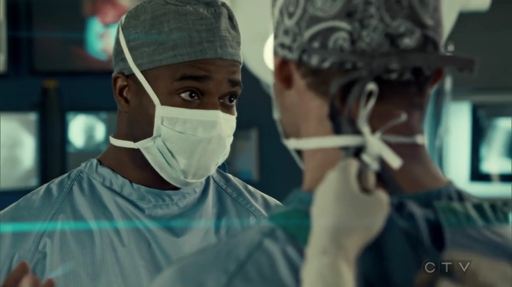 VampireDiariesWorld_dot_nl-SavingHope3x09-1548.jpg