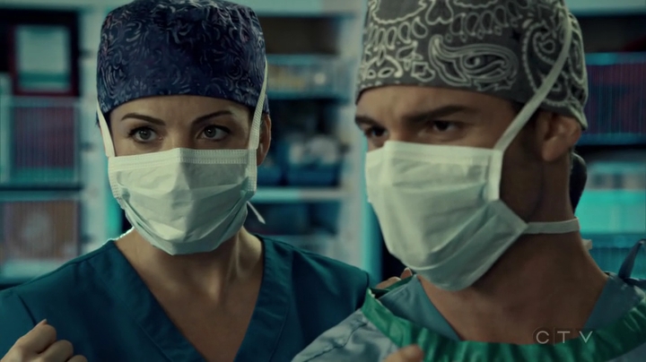 VampireDiariesWorld_dot_nl-SavingHope3x09-1553.jpg