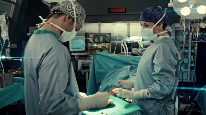 VampireDiariesWorld_dot_nl-SavingHope3x09-1562.jpg