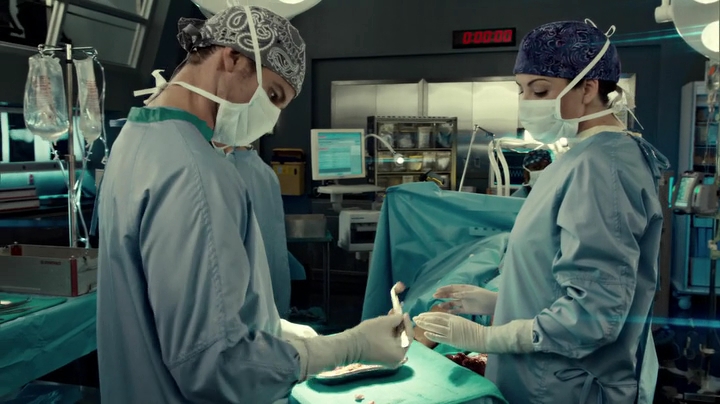 VampireDiariesWorld_dot_nl-SavingHope3x09-1564.jpg