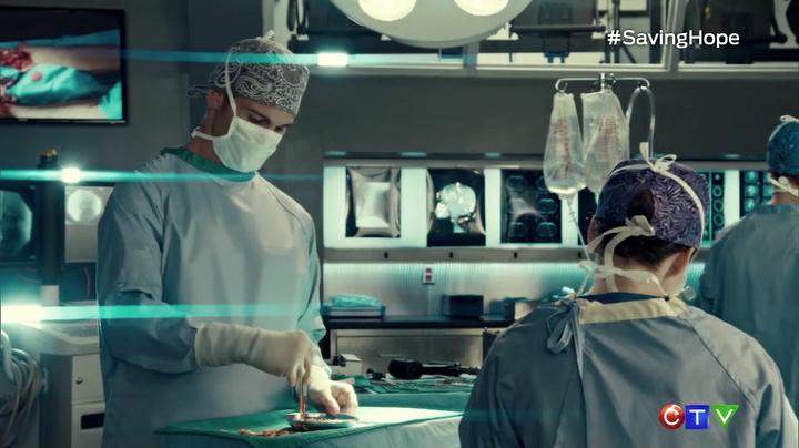 VampireDiariesWorld_dot_nl-SavingHope3x09-1588.jpg