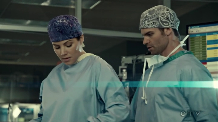 VampireDiariesWorld_dot_nl-SavingHope3x09-1968.jpg