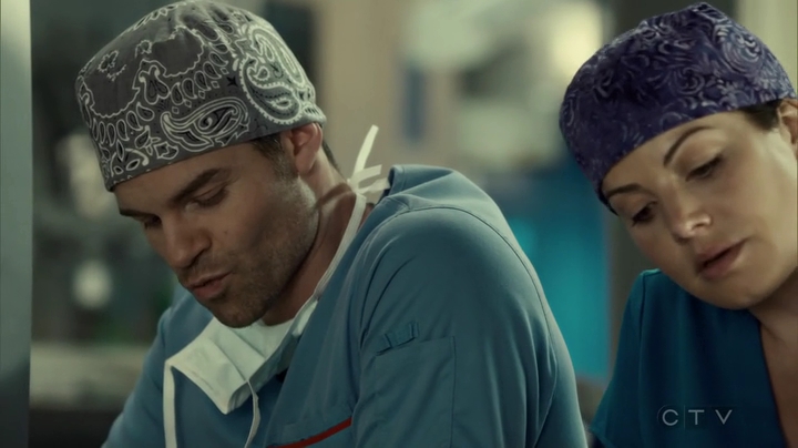 VampireDiariesWorld_dot_nl-SavingHope3x09-1991.jpg