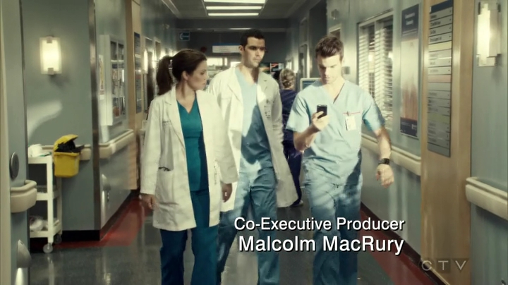 VampireDiariesWorld_dot_nl-SavingHope3x09-252.jpg