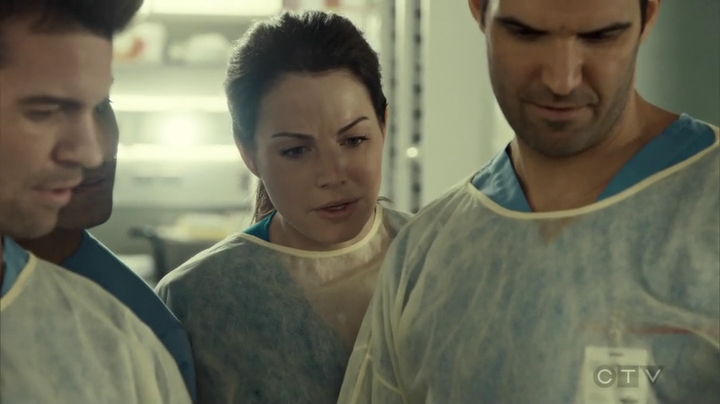 VampireDiariesWorld_dot_nl-SavingHope3x09-335.jpg