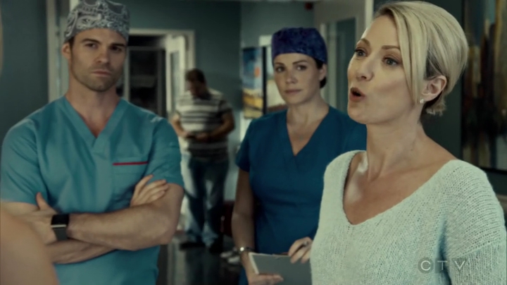 VampireDiariesWorld_dot_nl-SavingHope3x09-553.jpg