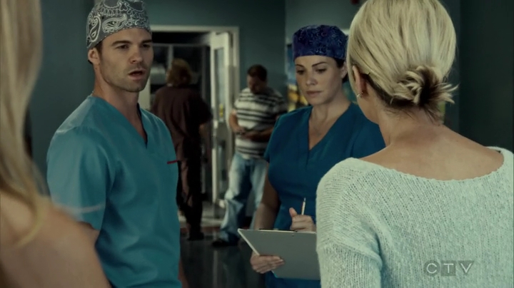 VampireDiariesWorld_dot_nl-SavingHope3x09-564.jpg