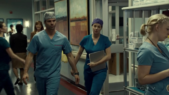 VampireDiariesWorld_dot_nl-SavingHope3x09-568.jpg