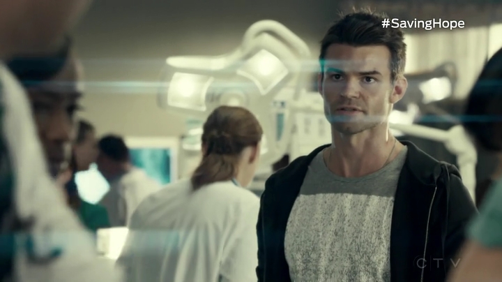 VampireDiariesWorld_dot_nl-SavingHope3x10-1927.jpg