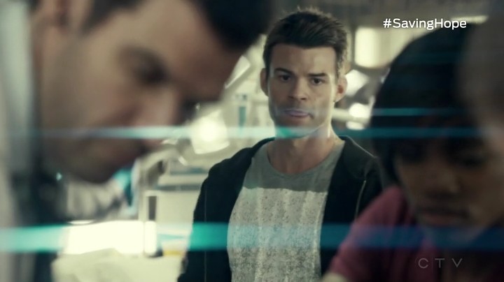 VampireDiariesWorld_dot_nl-SavingHope3x10-1931.jpg