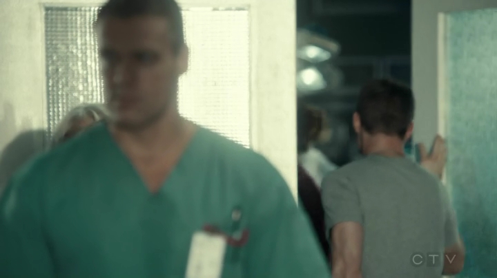 VampireDiariesWorld_dot_nl-SavingHope3x10-2117.jpg