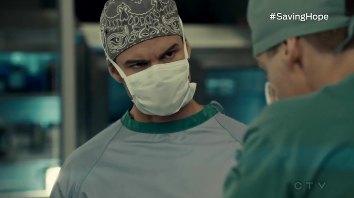 VampireDiariesWorld_dot_nl-SavingHope3x12-1701.jpg