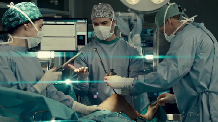 VampireDiariesWorld_dot_nl-SavingHope3x12-1760.jpg