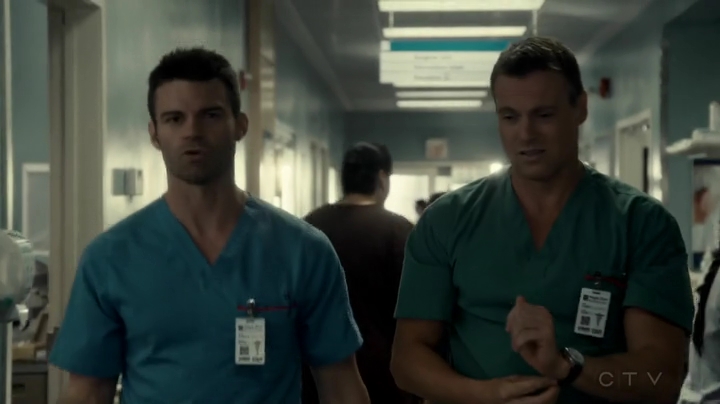 VampireDiariesWorld_dot_nl-SavingHope3x12-1938.jpg