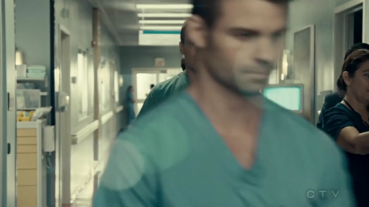 VampireDiariesWorld_dot_nl-SavingHope3x12-1944.jpg