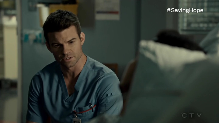 VampireDiariesWorld_dot_nl-SavingHope3x12-2046.jpg