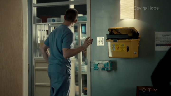 VampireDiariesWorld_dot_nl-SavingHope3x12-2084.jpg