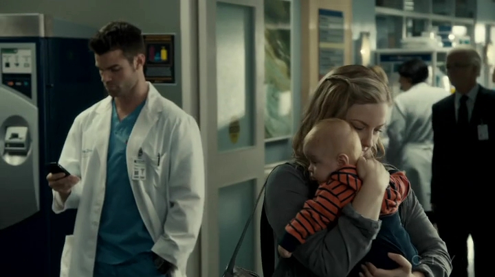 VampireDiariesWorld_dot_nl-SavingHope3x12-242.jpg