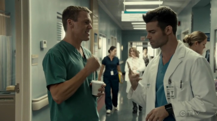 VampireDiariesWorld_dot_nl-SavingHope3x12-365.jpg