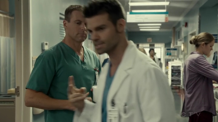 VampireDiariesWorld_dot_nl-SavingHope3x12-366.jpg