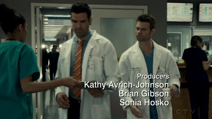 VampireDiariesWorld_dot_nl-SavingHope3x12-370.jpg