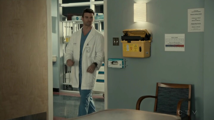 VampireDiariesWorld_dot_nl-SavingHope3x12-748.jpg