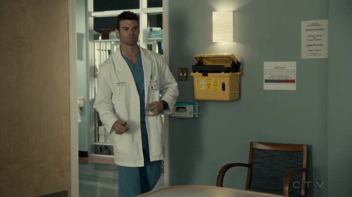 VampireDiariesWorld_dot_nl-SavingHope3x12-749.jpg