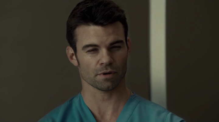 VampireDiariesWorld_dot_nl-SavingHope3x13-029.jpg