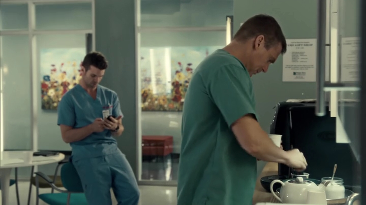 VampireDiariesWorld_dot_nl-SavingHope3x13-102.jpg