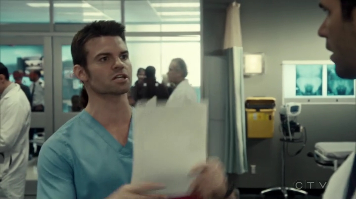 VampireDiariesWorld_dot_nl-SavingHope3x13-1080.jpg