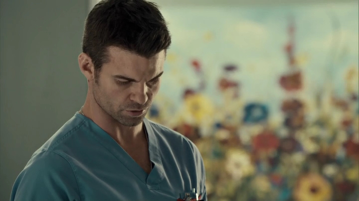 VampireDiariesWorld_dot_nl-SavingHope3x13-126.jpg