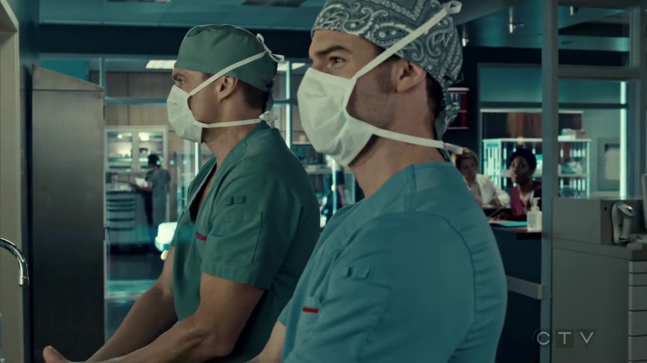 VampireDiariesWorld_dot_nl-SavingHope3x13-1509.jpg