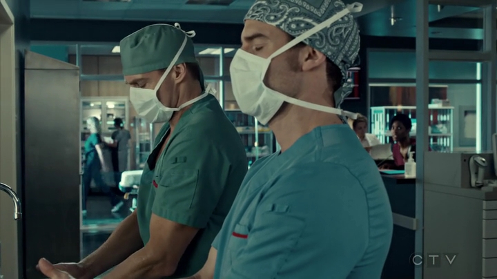 VampireDiariesWorld_dot_nl-SavingHope3x13-1511.jpg