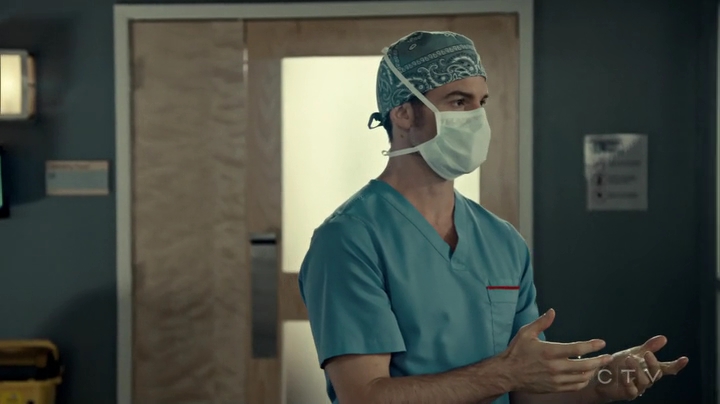 VampireDiariesWorld_dot_nl-SavingHope3x13-1520.jpg