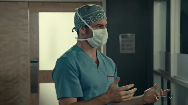 VampireDiariesWorld_dot_nl-SavingHope3x13-1523.jpg