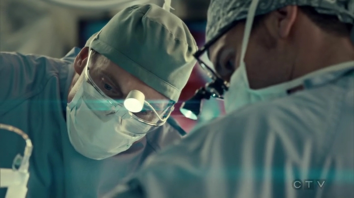 VampireDiariesWorld_dot_nl-SavingHope3x13-1777.jpg