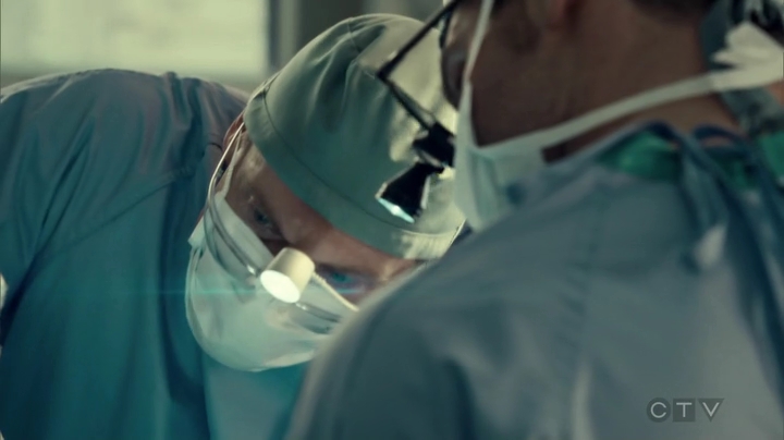 VampireDiariesWorld_dot_nl-SavingHope3x13-1810.jpg