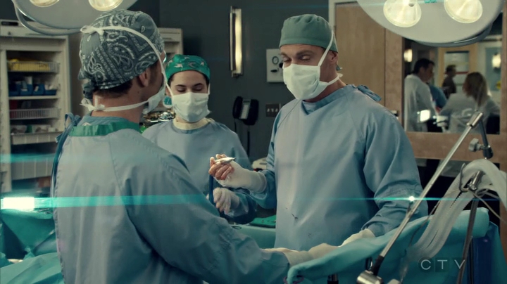 VampireDiariesWorld_dot_nl-SavingHope3x13-1981.jpg