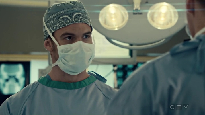 VampireDiariesWorld_dot_nl-SavingHope3x13-1984.jpg