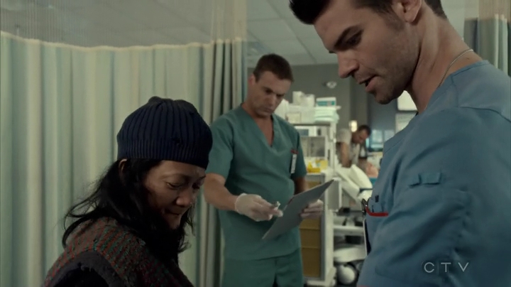 VampireDiariesWorld_dot_nl-SavingHope3x13-411.jpg